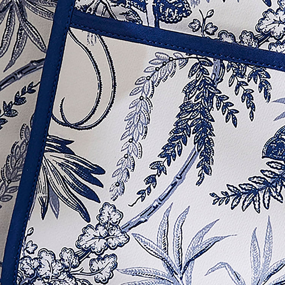 Ulster Weavers Willow Toile Double Oven Glove - Willow Toile Double Oven Glove In Blue 3