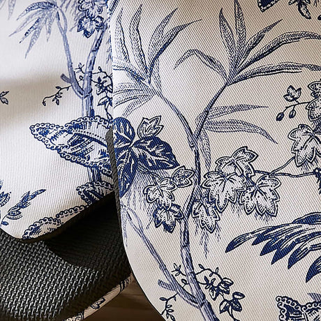 Ulster Weavers Willow Toile Microwave Mitts Pair - Willow Toile Microwave Mitts Pair In Blue 3