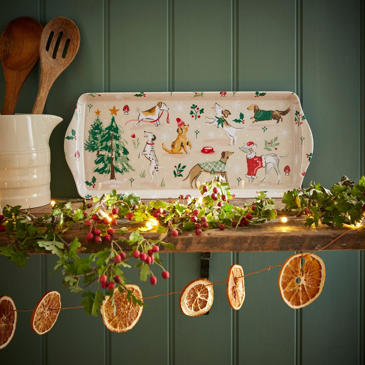 Ulster Weavers Winter Walkies Dog Print Christmas Large Scatter Tray - Winter Walkies Small Serving Tray In Beige 2