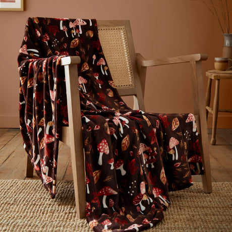 Woodland Dreams Cosy Throw Blanket 120cm x 150cm - Chocolate