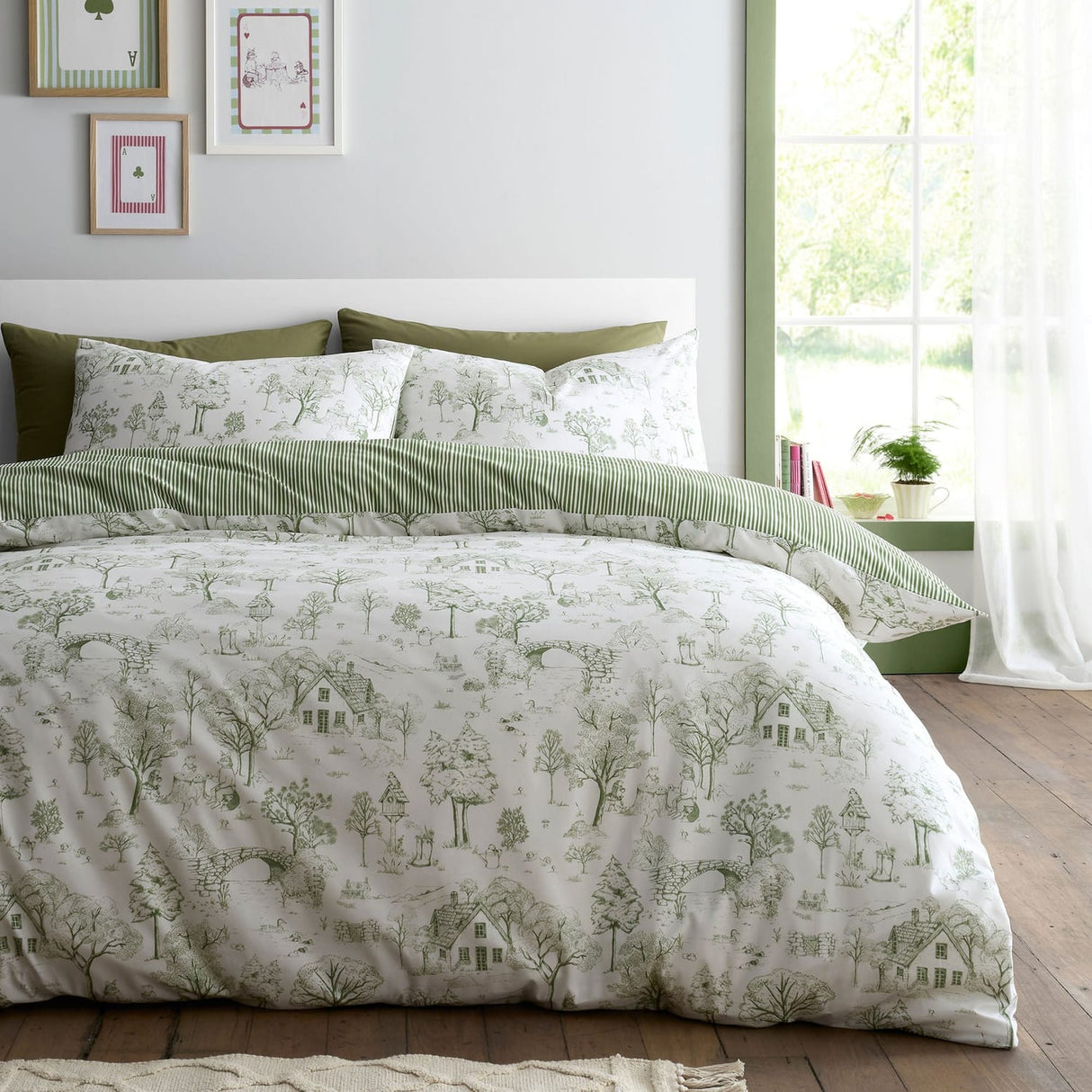 Woodland Toile Green Polycotton Duvet Cover Set