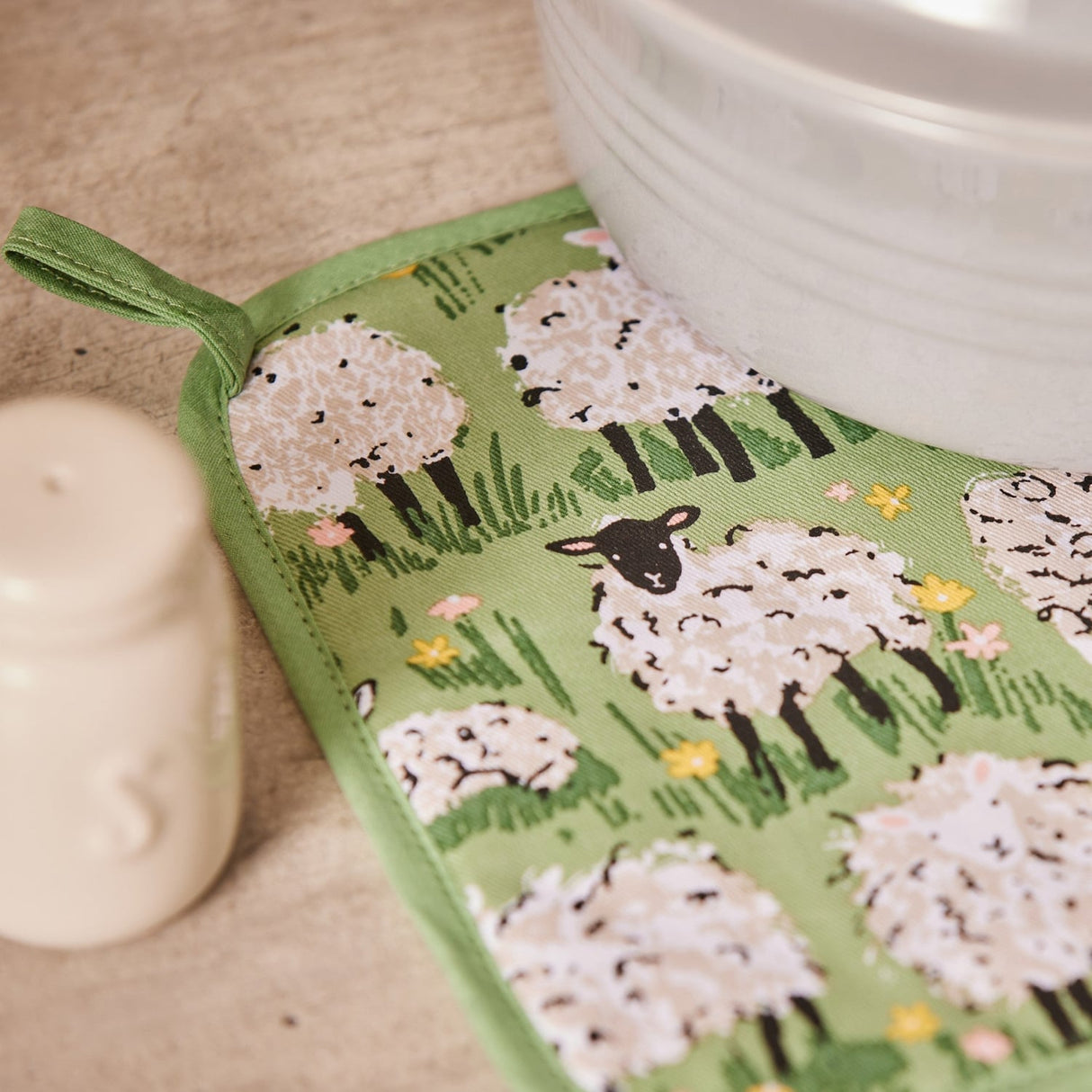 Ulster Weavers Woolly Sheep Cosy Pot Mat - Woolly Sheep Pot Mat In Green 3