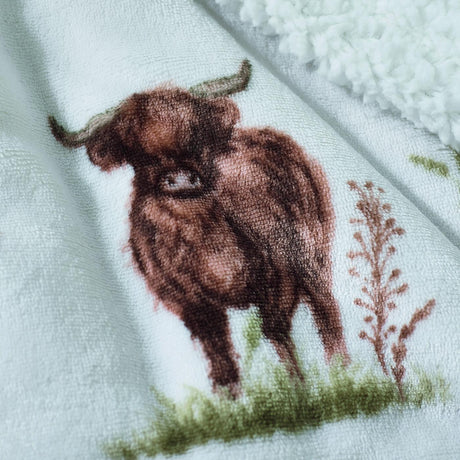 Catherine Lansfield Angus Highland Cow Wallpaper Natural