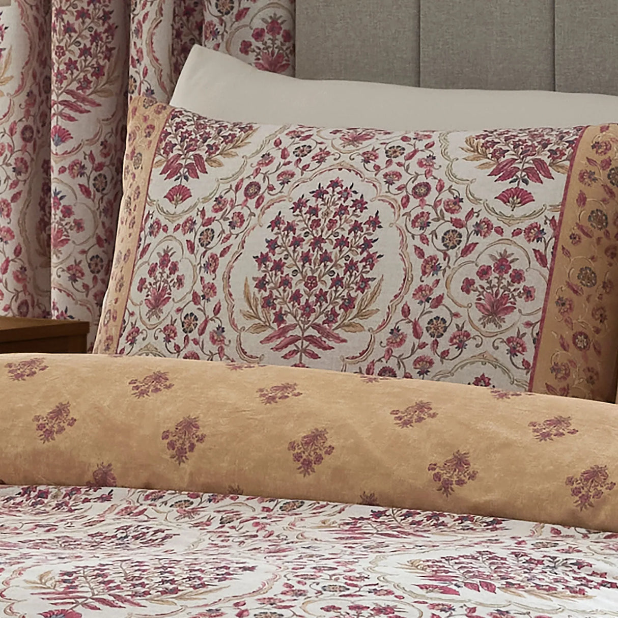 Ashmead Berry 100% Cotton Duvet Cover Set - product image 2