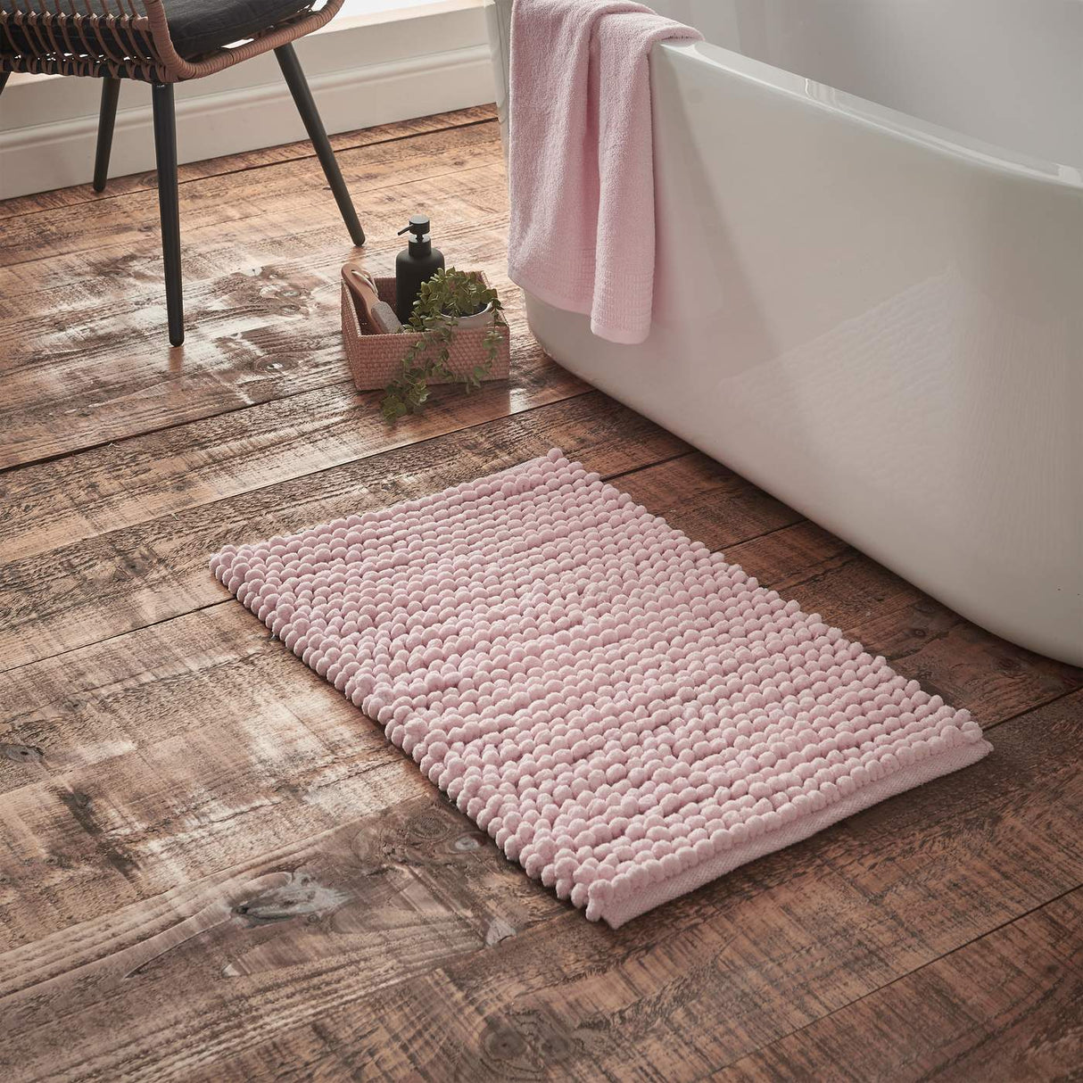 Bianca Aspen Bobble 50x80cm Bath Mat Pink