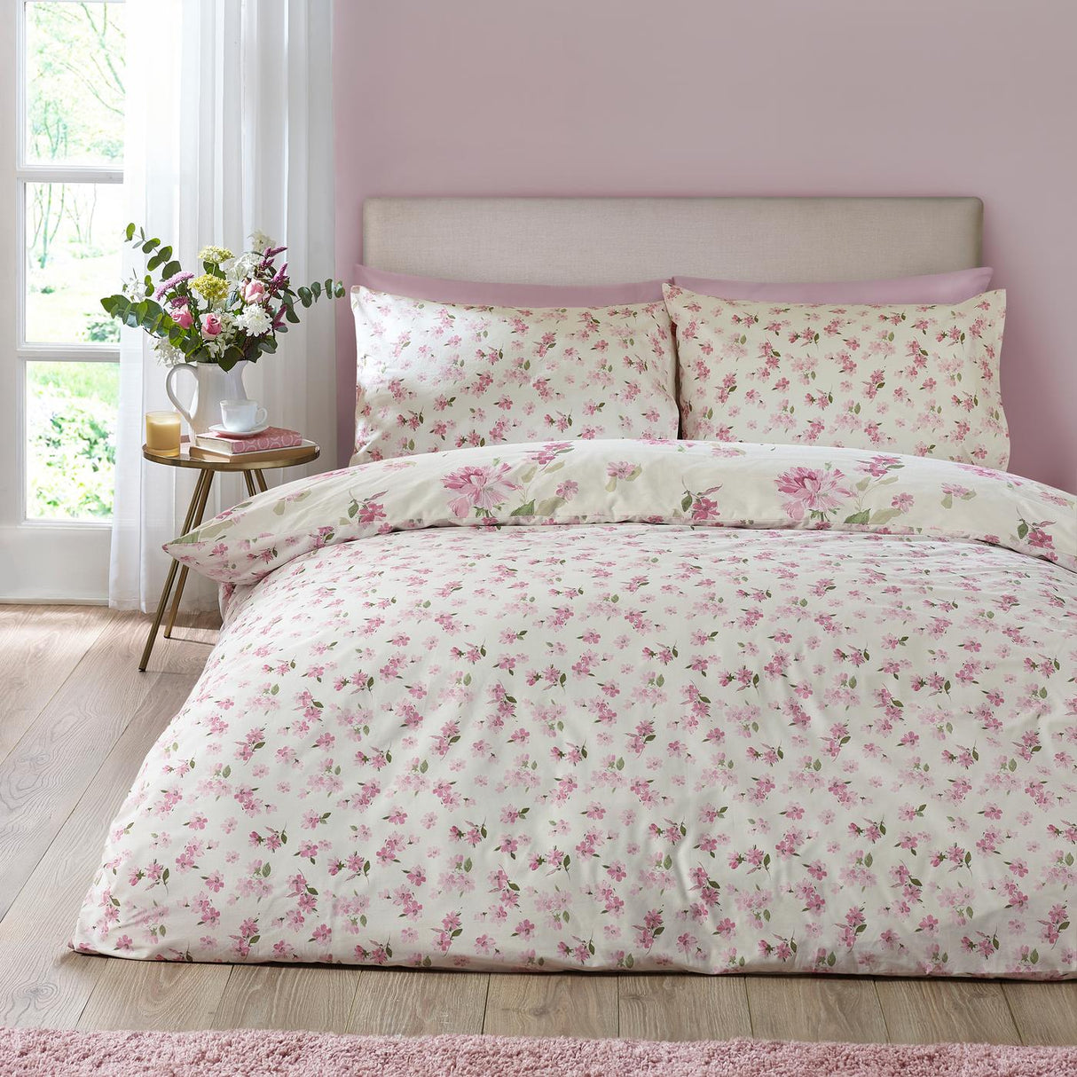Catherine Lansfield Avebury Floral Reversible Duvet Cover Set with Pillowcase Cream