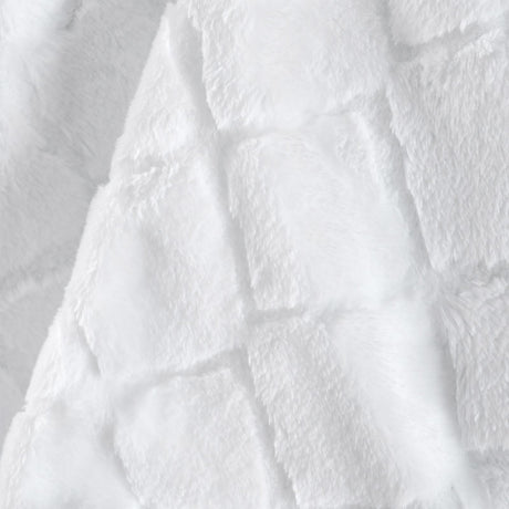 Cosy Diamond Throw Blanket 130cm x 170cm by Catherine Lansfield