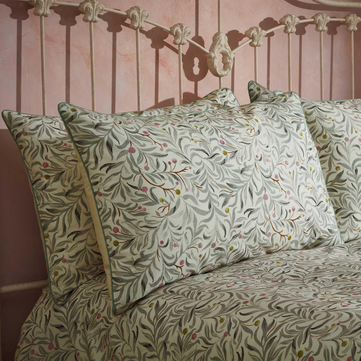 Malory Leaf Cotton Slub Pillowcase Pair by EW by Edinburgh Weavers