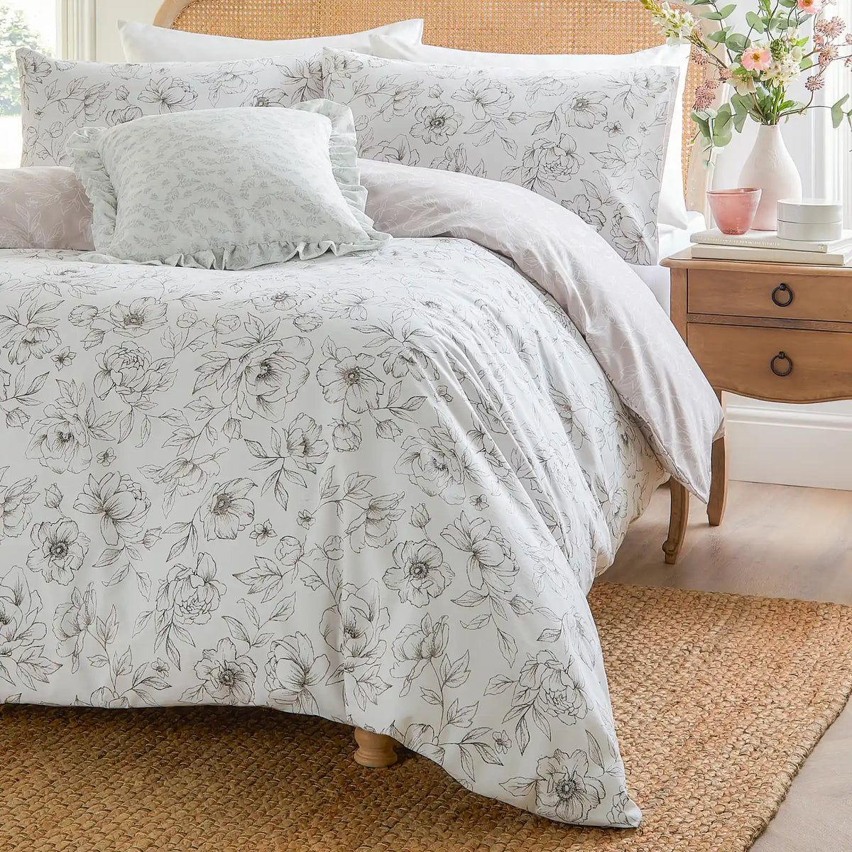 Bella Natural Duvet Cover Bedding Set - additional product view 4
