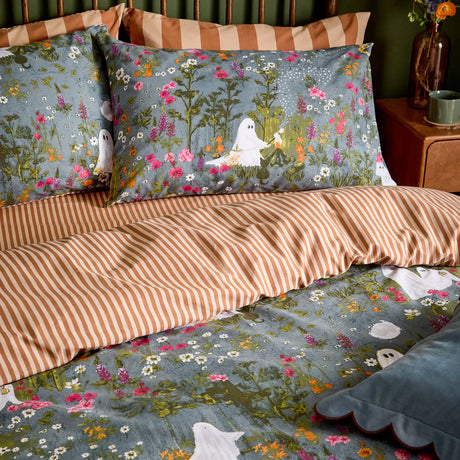 Bootanical Forest Reversible Halloween Duvet Cover Set image 3