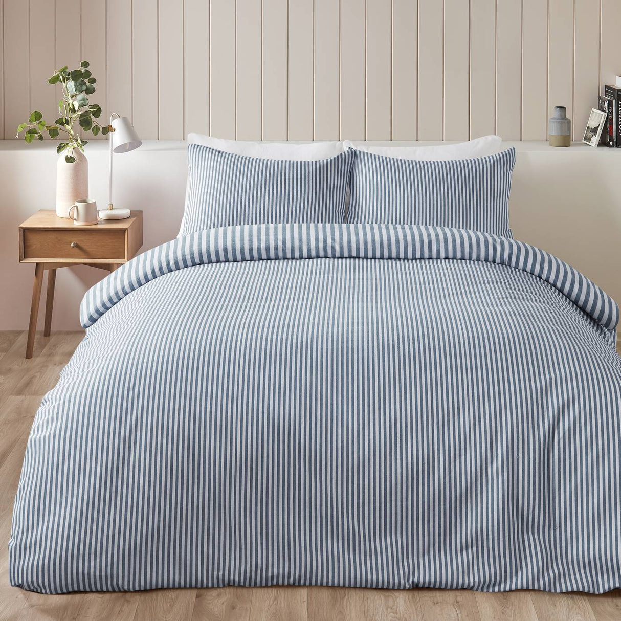 Catherine Lansfield Brushed Stripe Cotton Reversible Super King Duvet Cover Set with Pillowcases Blue