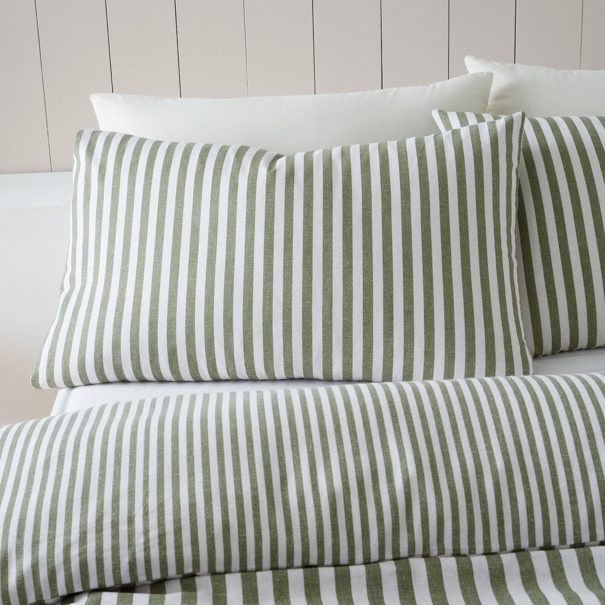 Catherine Lansfield Brushed Stripe Cotton Reversible Super King Duvet Cover Set with Pillowcases Green