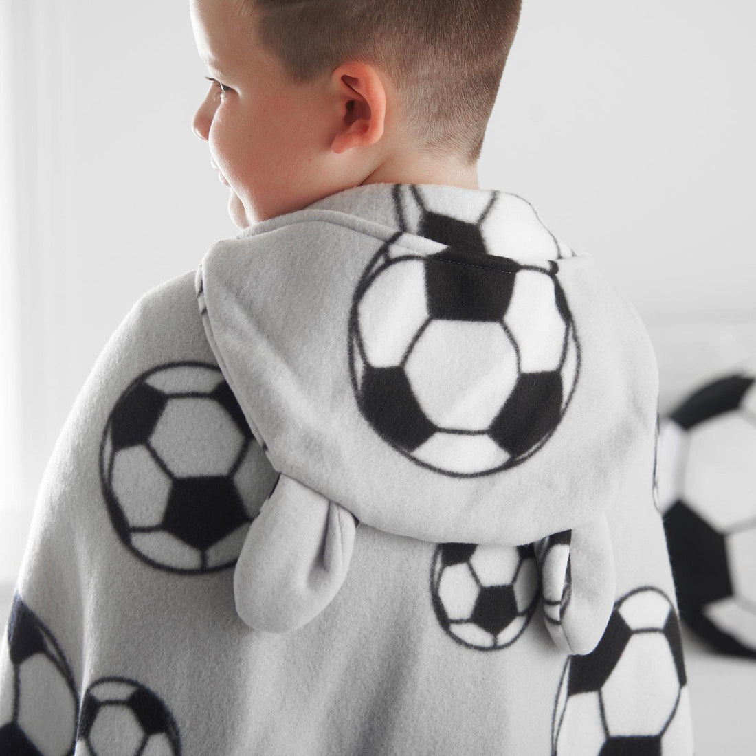 Catherine Lansfield Football Cosy Kids Hooded Blanket