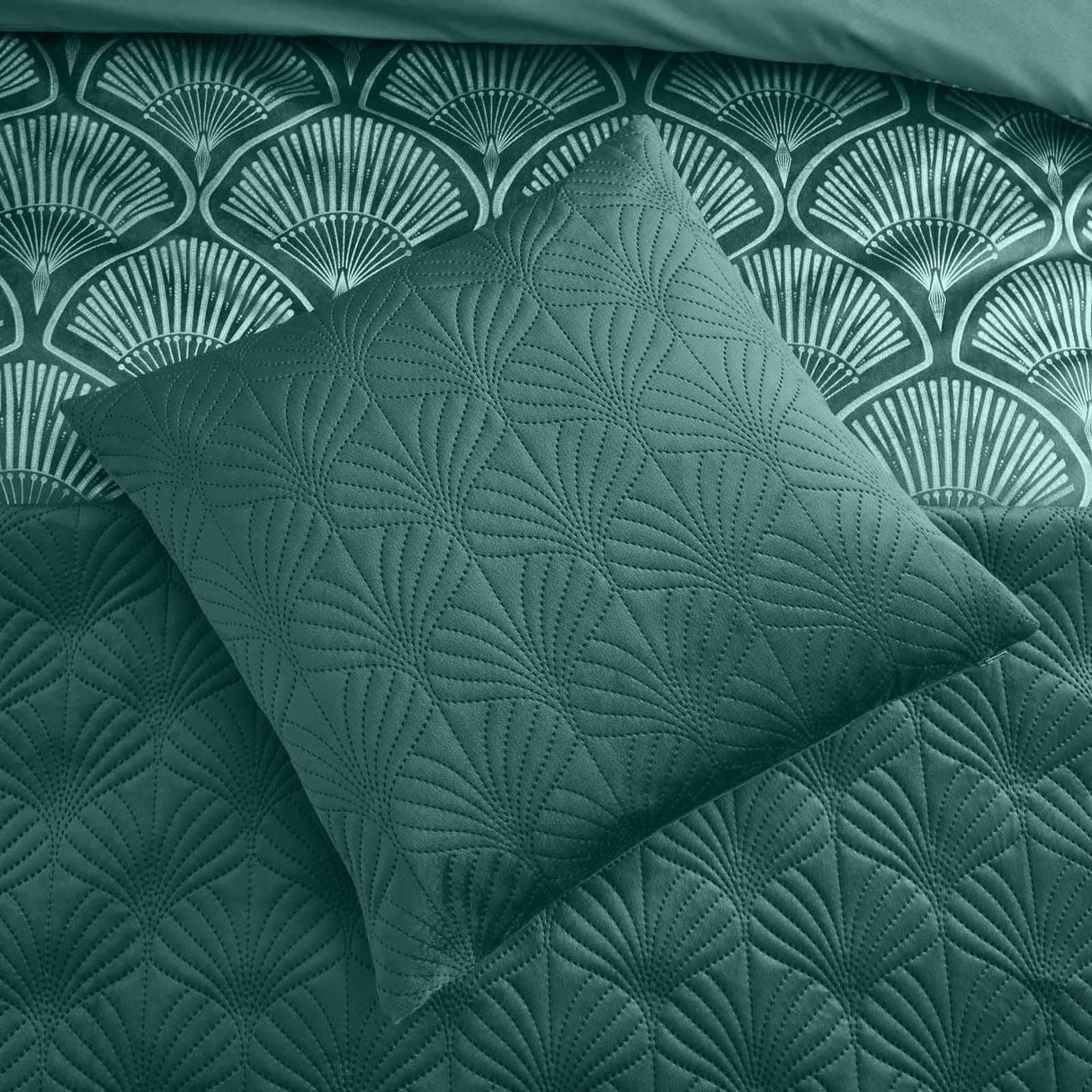 Catherine Lansfield Art Deco Pearl Navy Blue Filled Cushion - Teal