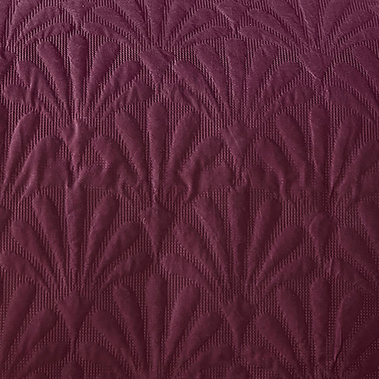 Cavali Berry Bedspread 200cm x 230cm - product image 2