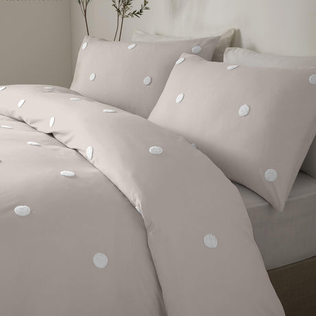 Dot Garden Duvet Cover Set by Appletree Boutique