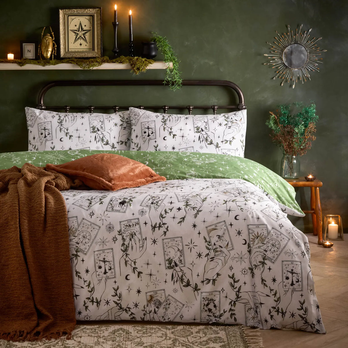 Celestial Stories Printed Reversible Duvet Cover Set Green - image 2