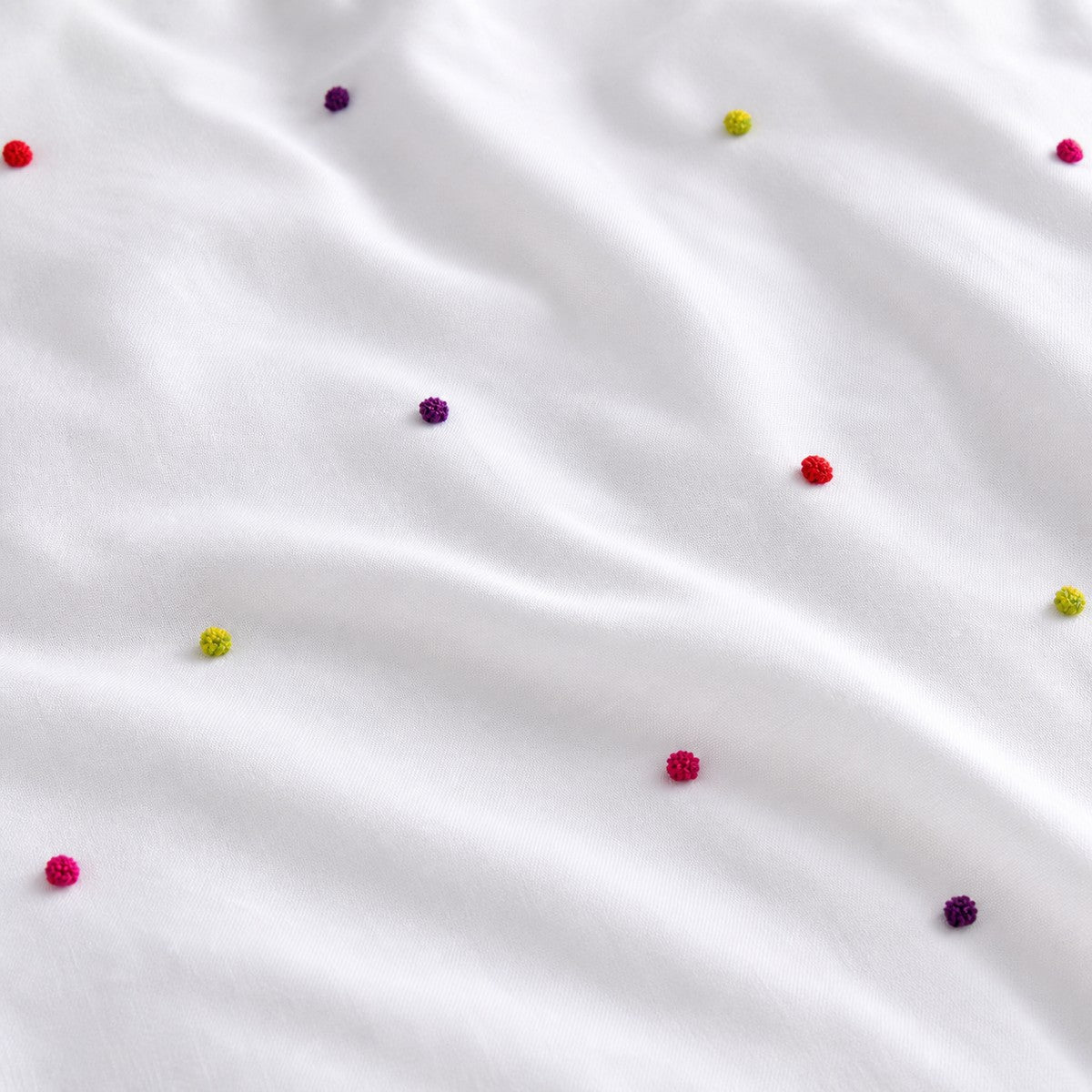 Macro close-up of the multi fabric on the Chester Kids 100% Cotton Duvet Cover Set