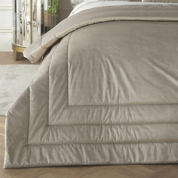 Chic Velvet Bedspread Linen - Ideal