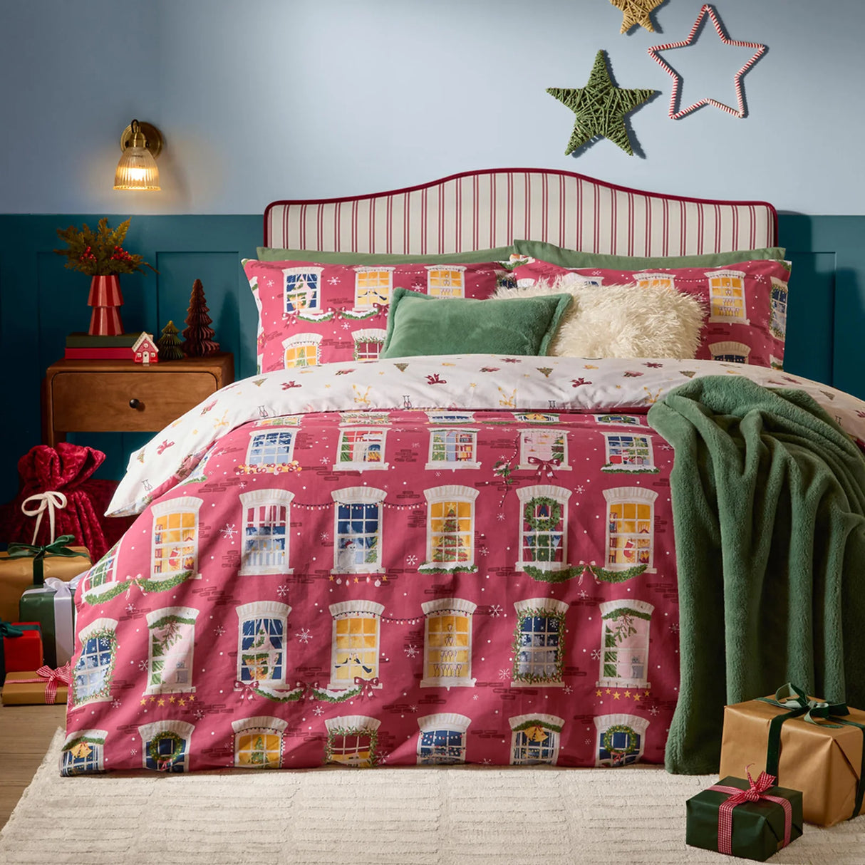 Christmas Eve Reversible Duvet Cover Set image 1