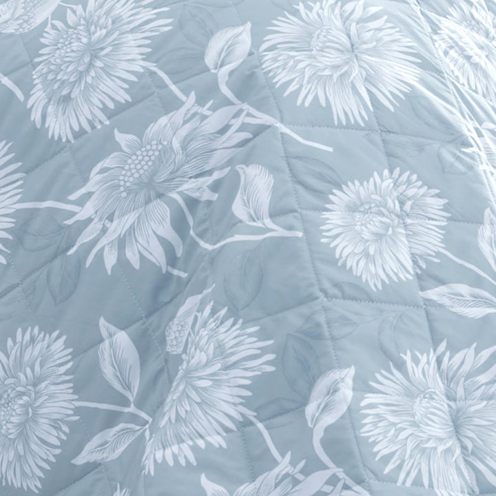 Chrysanthemum Quilted Bedspread Blue - Ideal