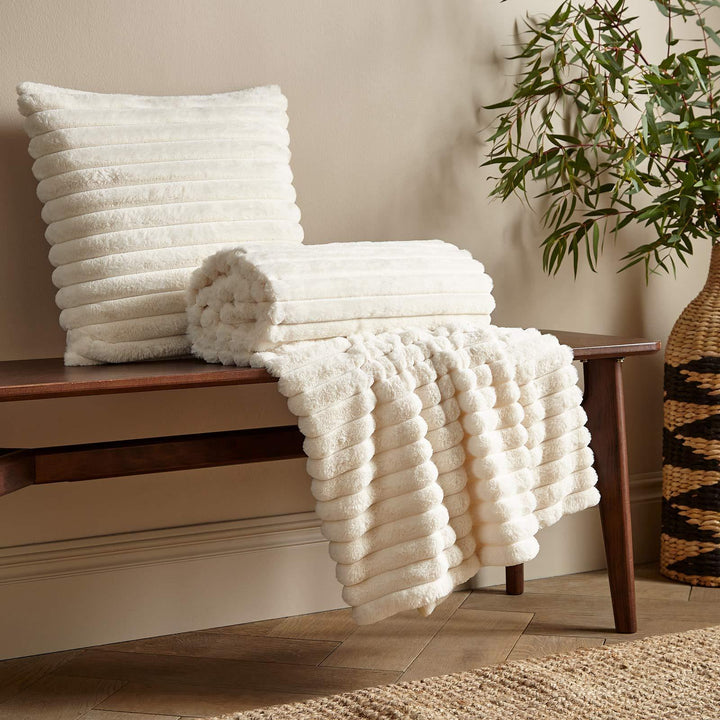 Cosy Ribbed Faux Fur Throw Cream - Ideal