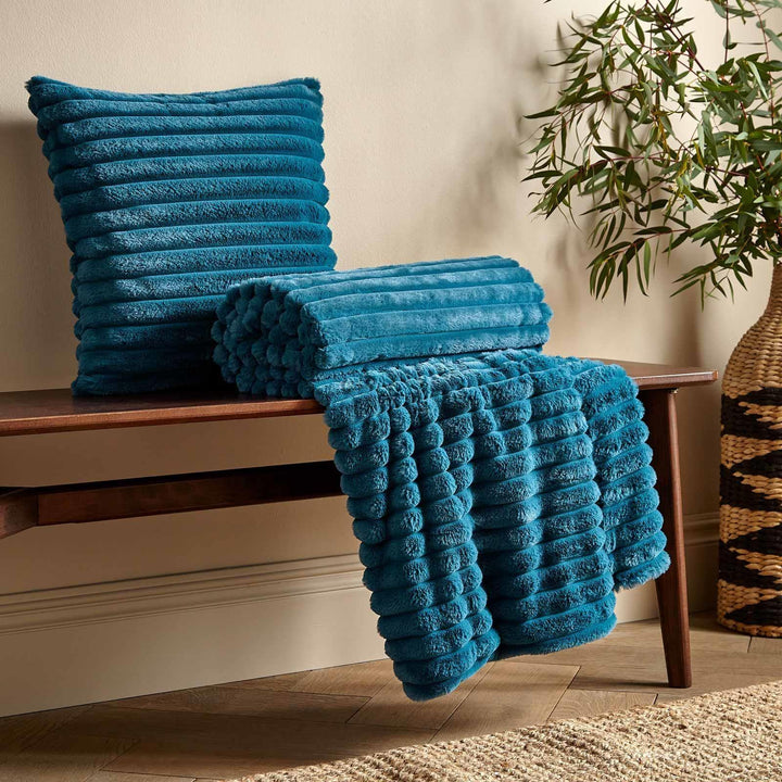 Cosy Ribbed Faux Fur Throw Teal - Ideal