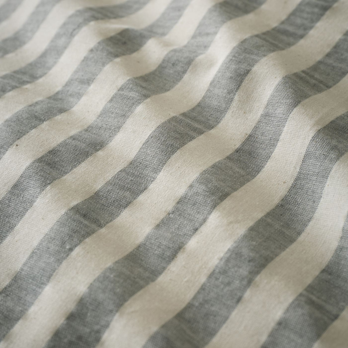 Pineapple Elephant Cotton Rich Woven Stripe Duvet Cover Set with Pillowcase Grey