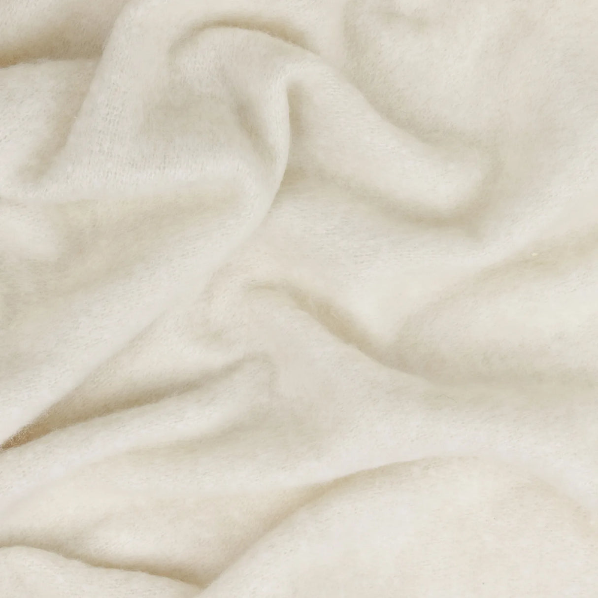 Cozy Woven Tasselled Throw Ecru 140 x 180cm - image 5