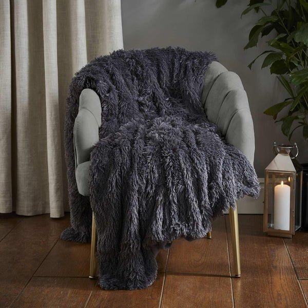 Cuddly Deep Pile Throw Charcoal - Ideal