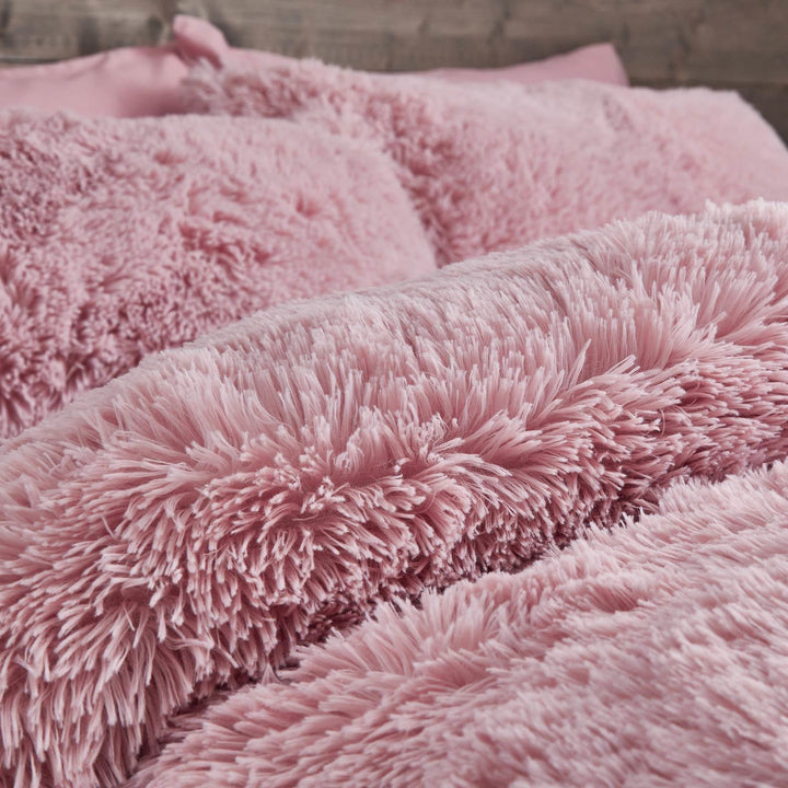Cuddly Faux Fur Blush Duvet Cover Set - Ideal
