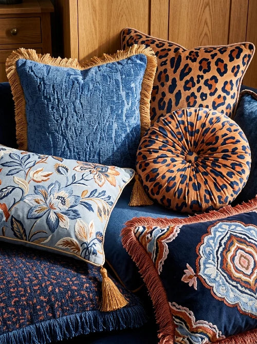 Filled cushions