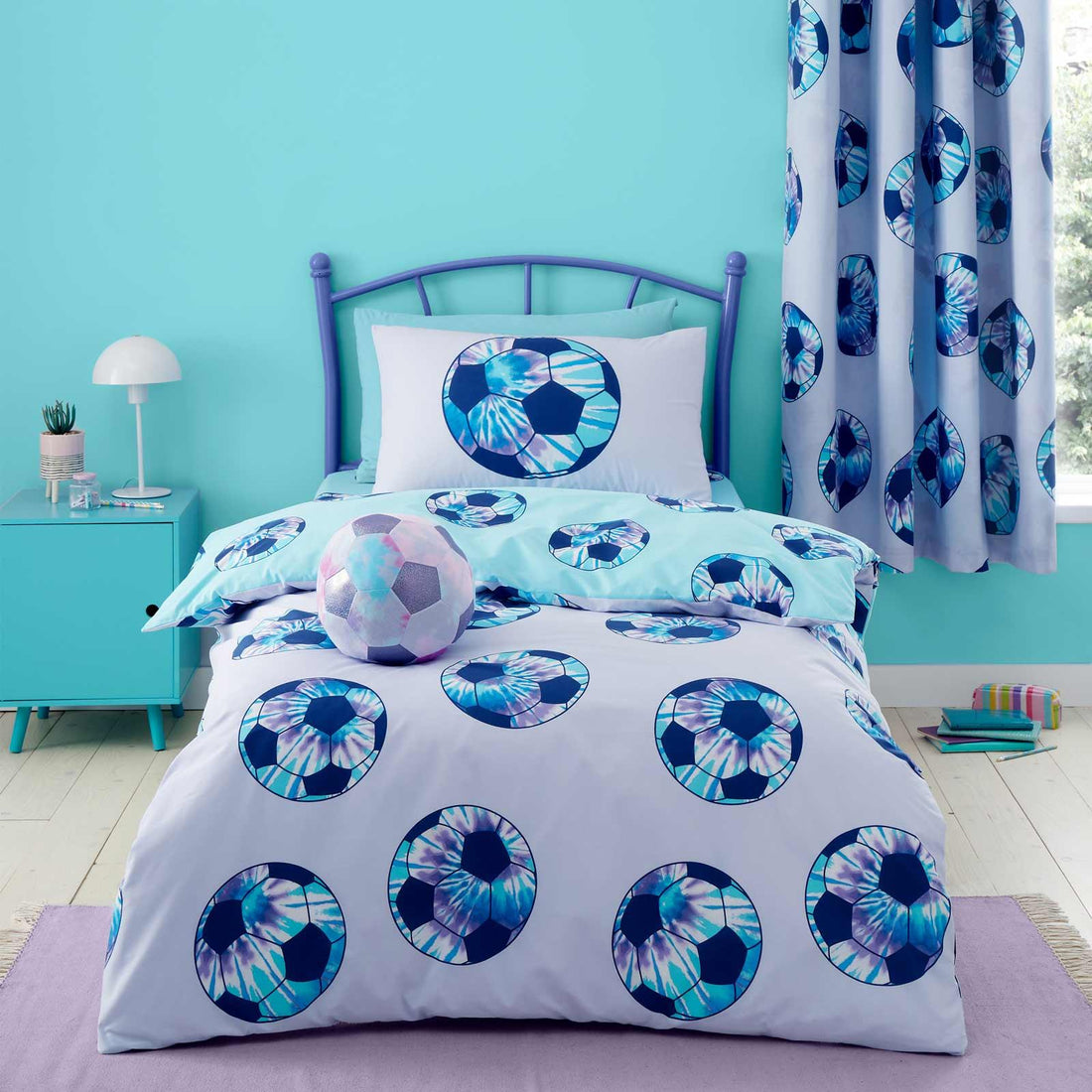 Catherine Lansfield Tie Dye Football Duvet Cover Set