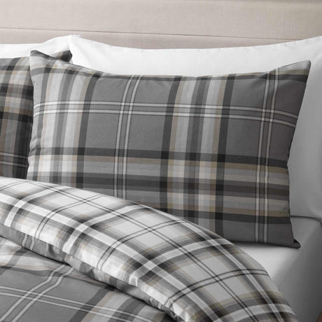 Kelso Check Duvet Cover Set by Catherine Lansfield