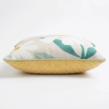Daisy Water Resistant Outdoor Filled Cushion / Cushion Cover 43cm x 43cm 2