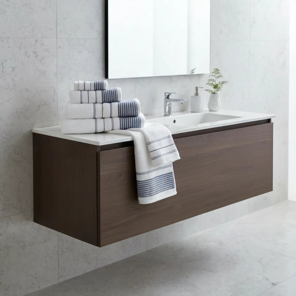 Dakota 500gsm Cotton Towels by Rapport Home