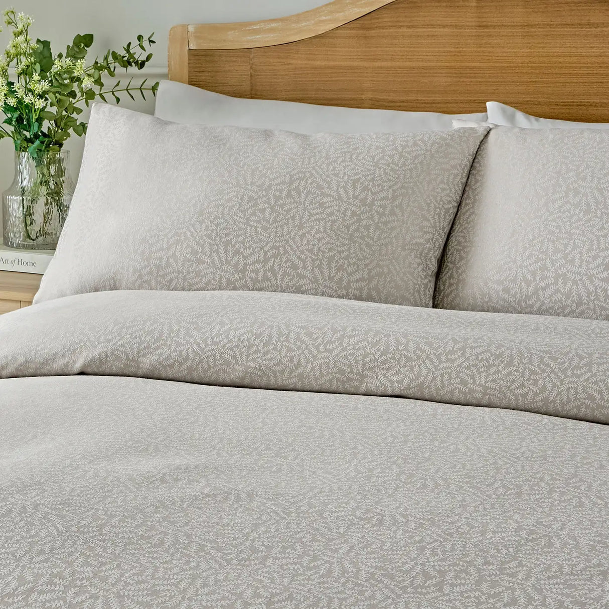 Ditsy Leaf Jacquard Natural Polycotton Duvet Cover Set - product image 2