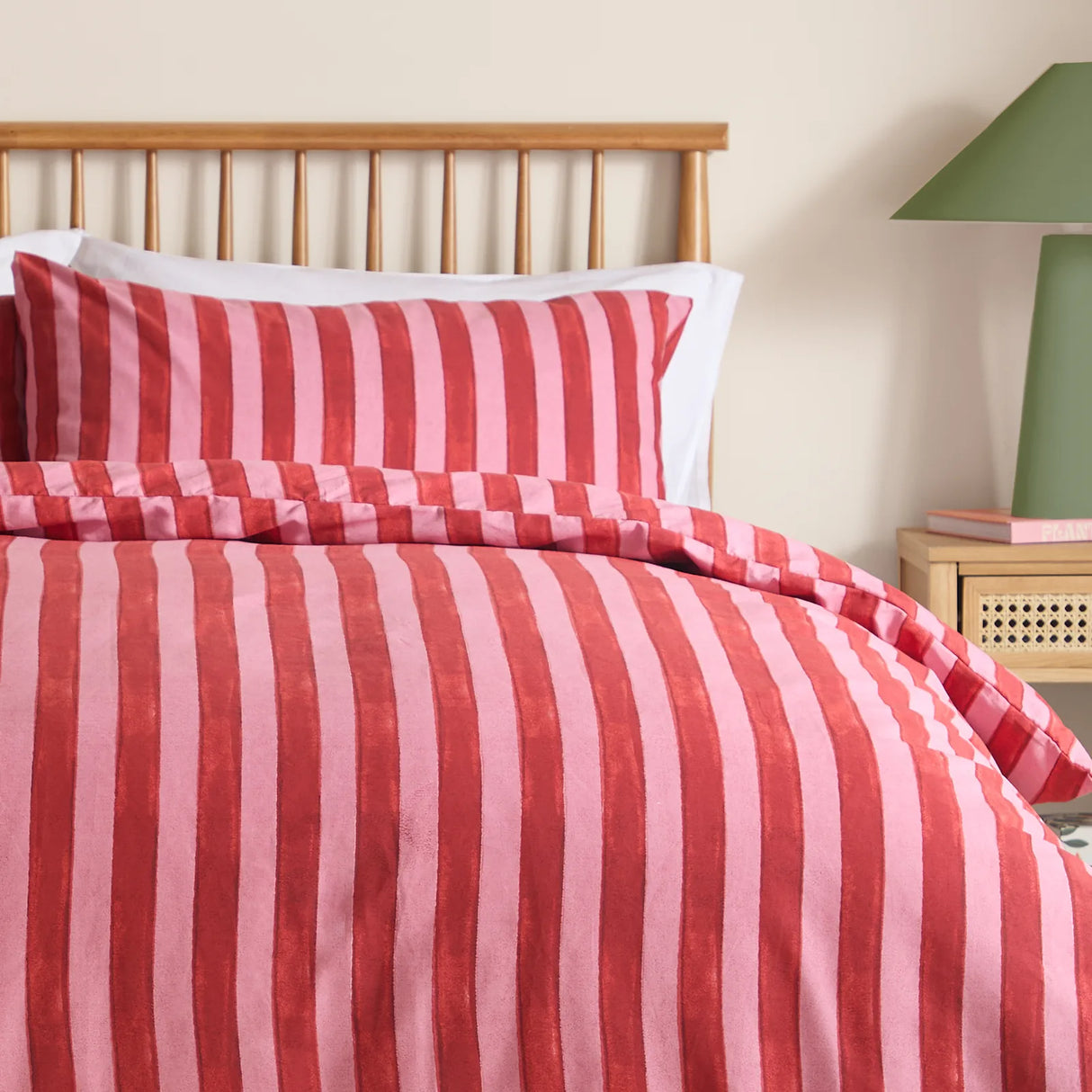 Dual Tone Striped Duvet Cover Set Pink Red - image 4