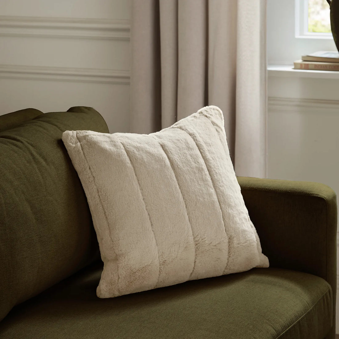 Empress Faux Fur Cushion Cover Oatmeal