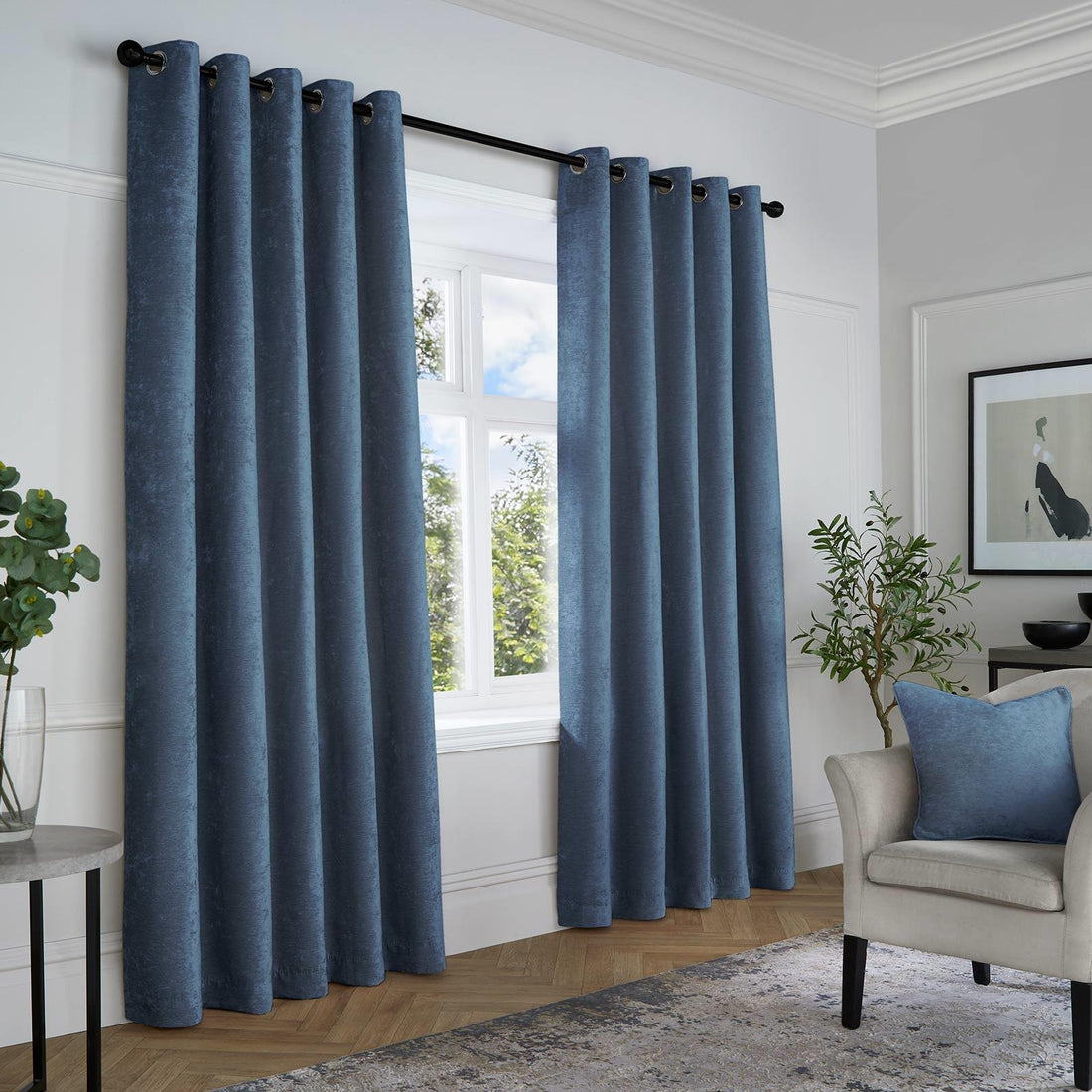 Textured Navy Chenille Thermal Blackout Eyelet Curtains