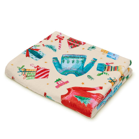 Catherine Lansfield Jolly Jumpers Christmas Throw 3