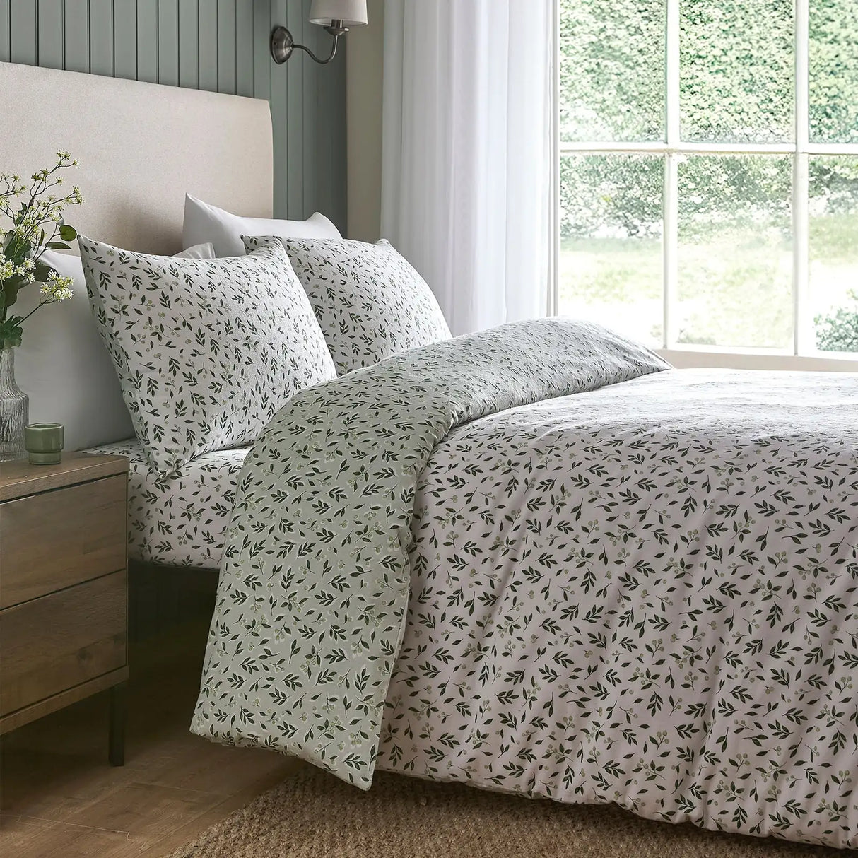 Falling Leaf Green 100% Cotton Duvet Cover Set - product image 4