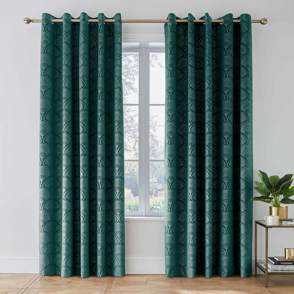 Catherine Lansfield Art Deco Pearl Navy Blue Eyelet Curtains - Teal