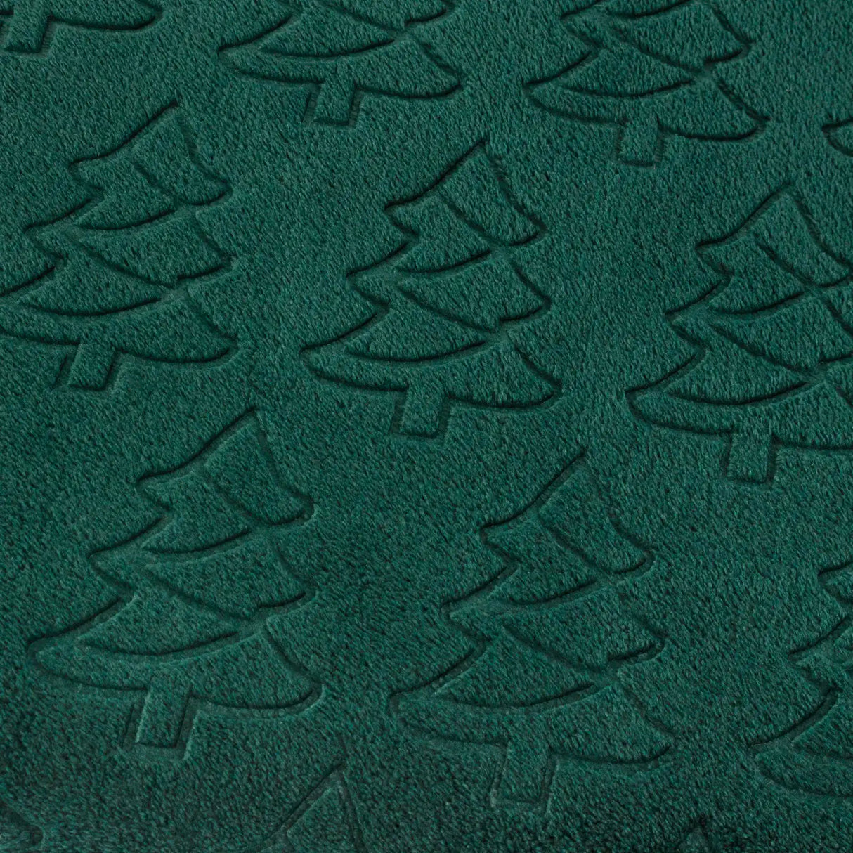 Festive Trees Fleece Throw Emerald 140 x 180cm - image 4