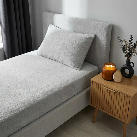 Teddy Fleece Fitted Sheet 30cm Deep 8