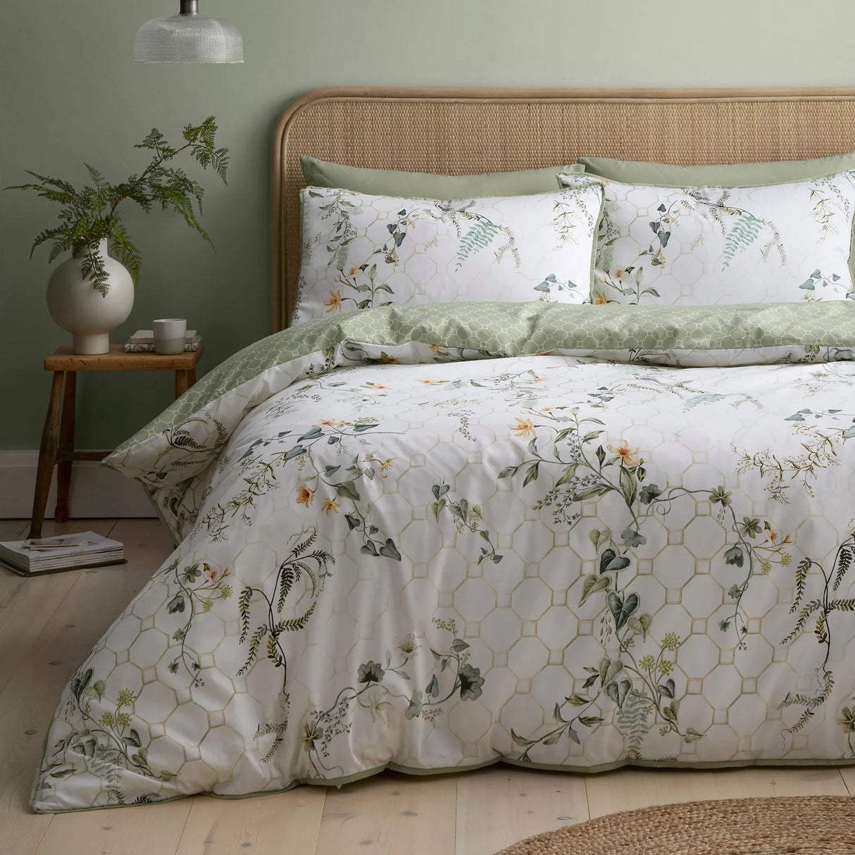 Floral Trellis Green 100% Cotton Duvet Cover Set - main product image