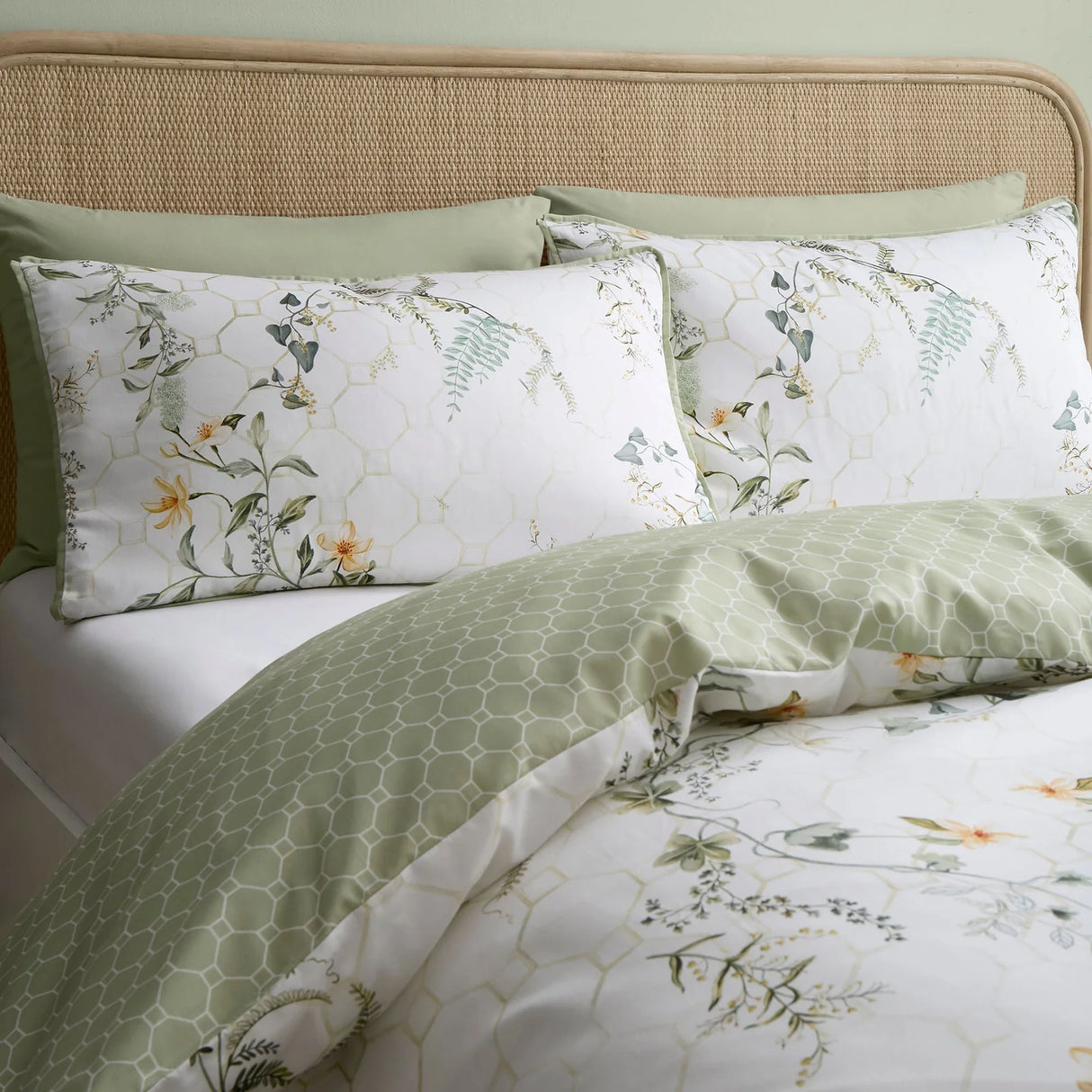 Floral Trellis Green 100% Cotton Duvet Cover Set - product image 2
