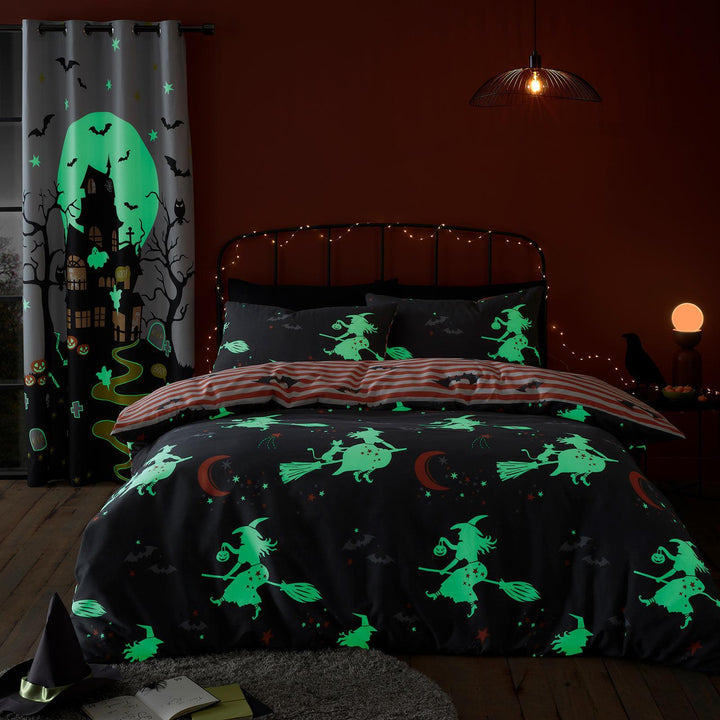 Flying Witches Halloween Duvet Cover Set - Ideal