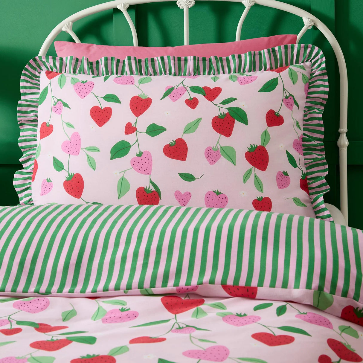 Bedlam Fun Strawberries Pink Polycotton Kids Duvet Cover Set 4
