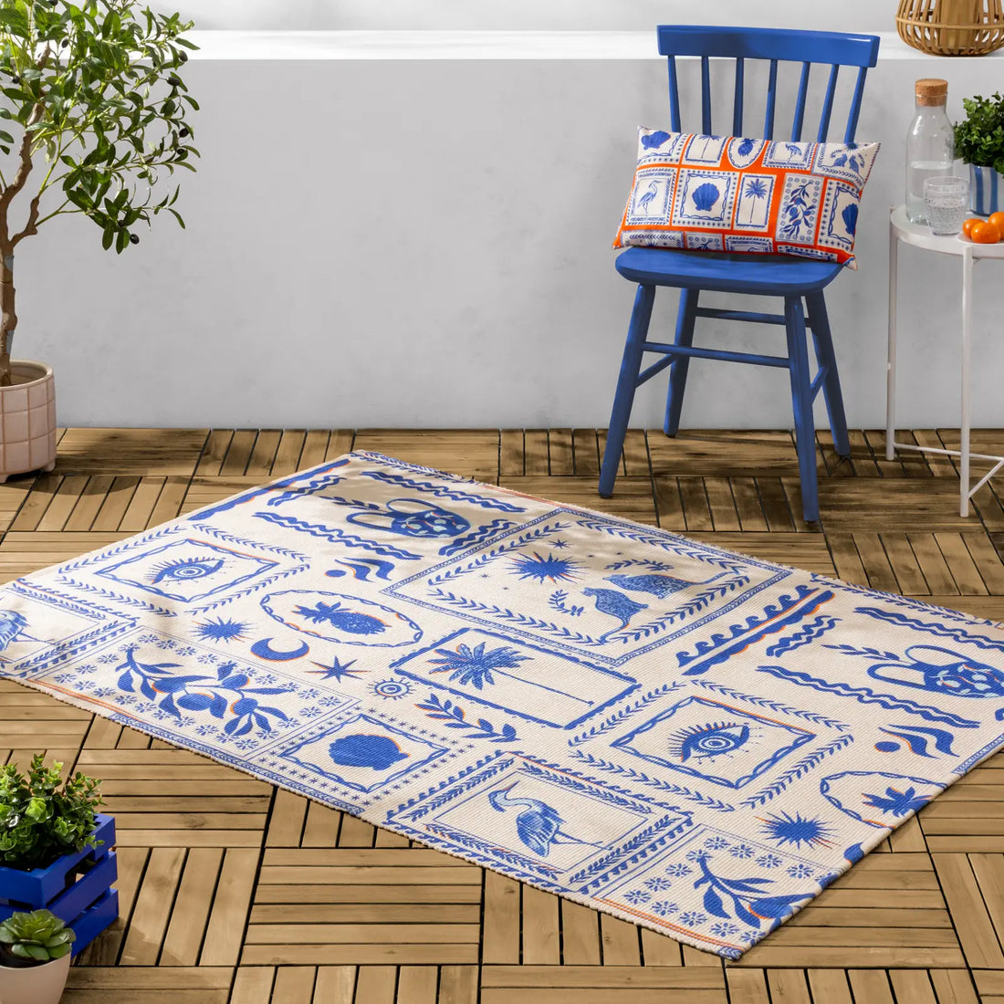 Frieze Washable Outdoor Rug Blue 120 x 170cm